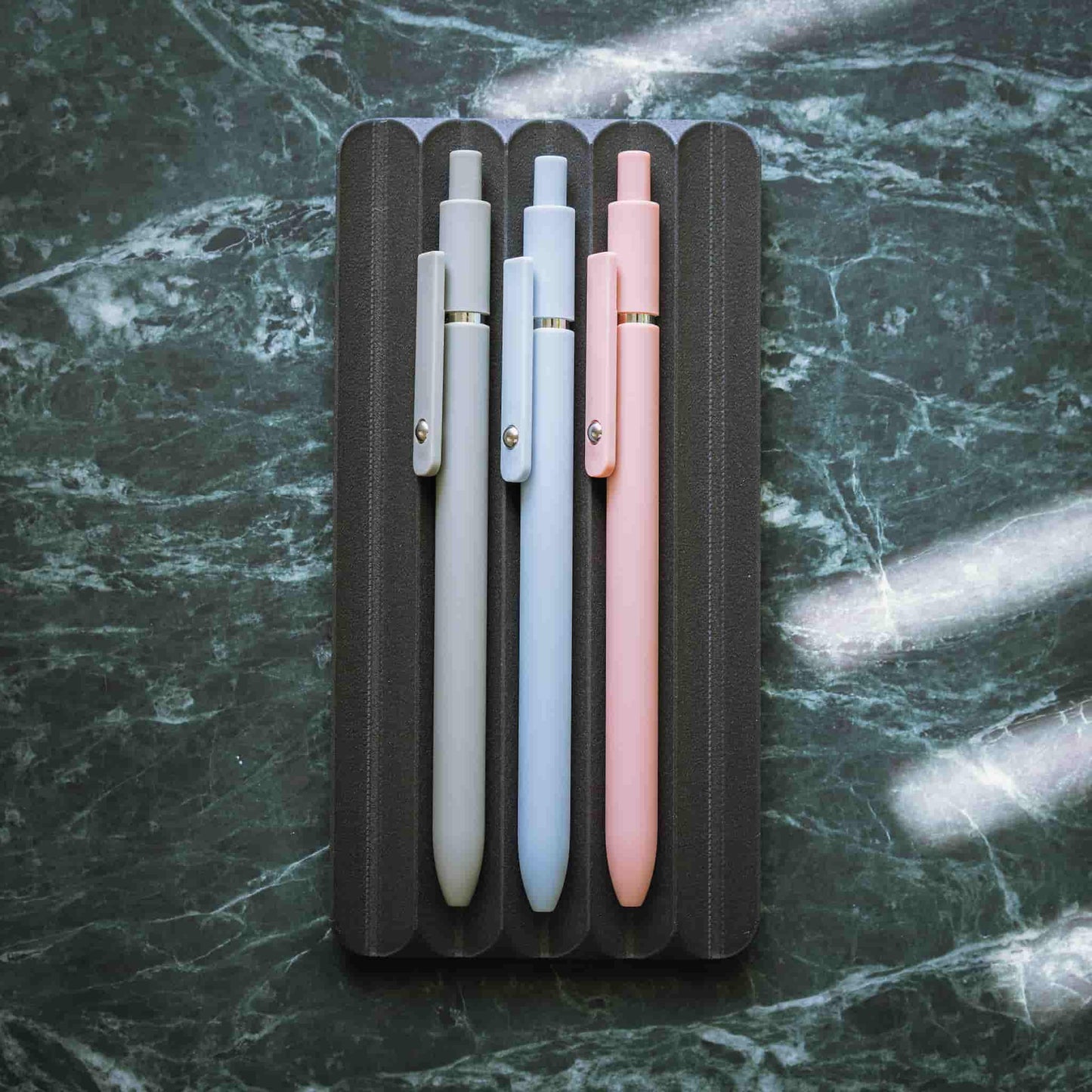 Customizable Pen Tray